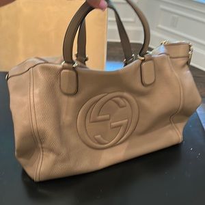 GUCCI Pebbled Leather Soho Top Handle